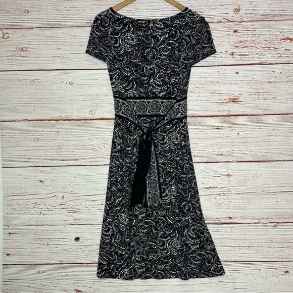 BCBGMaxAzria Watercolor Print Jersey Dress in Black/Gray Sz L - Picture 6 of 11